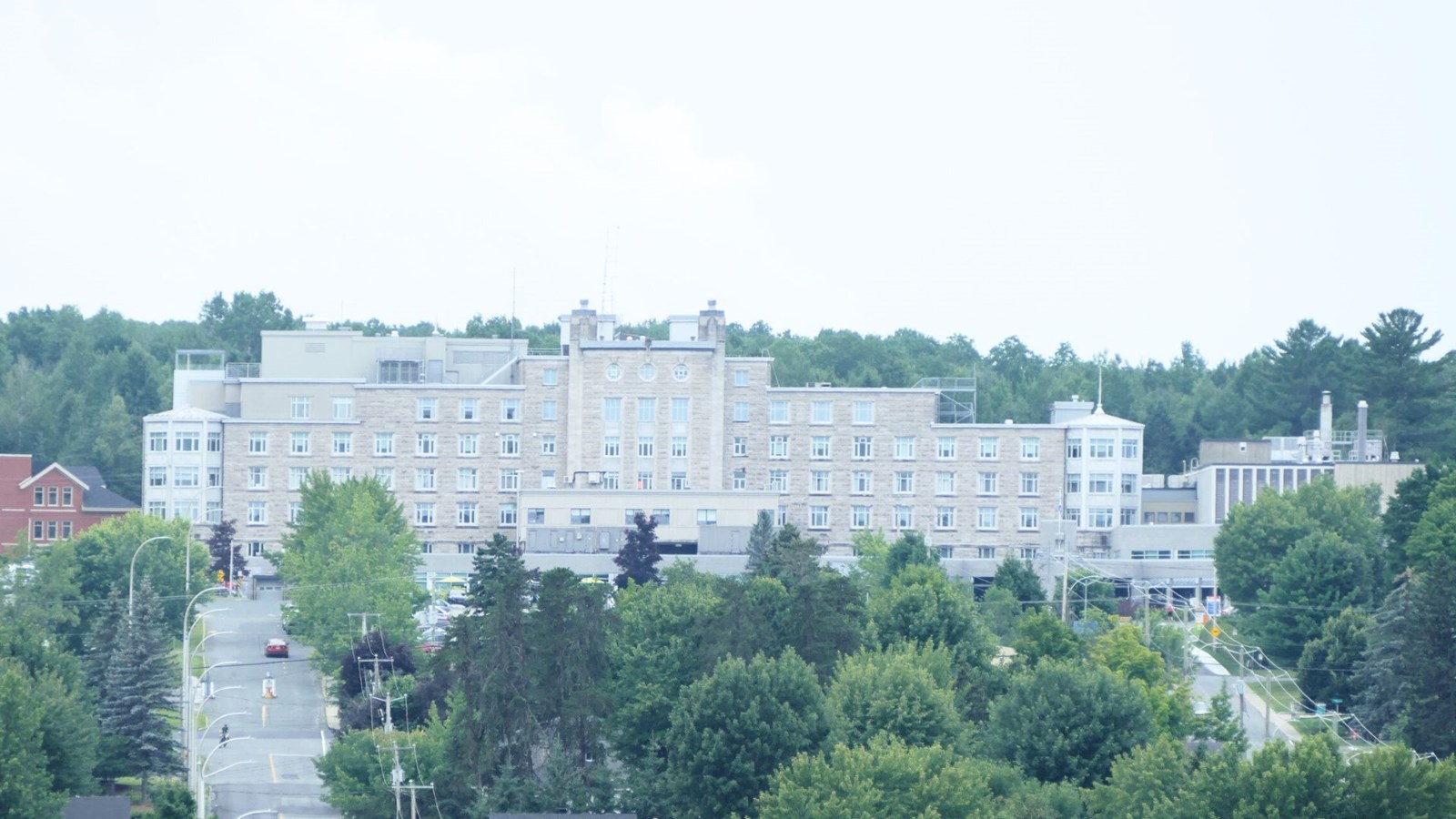 Hôpital de Saint-Georges: un répit à l'urgence