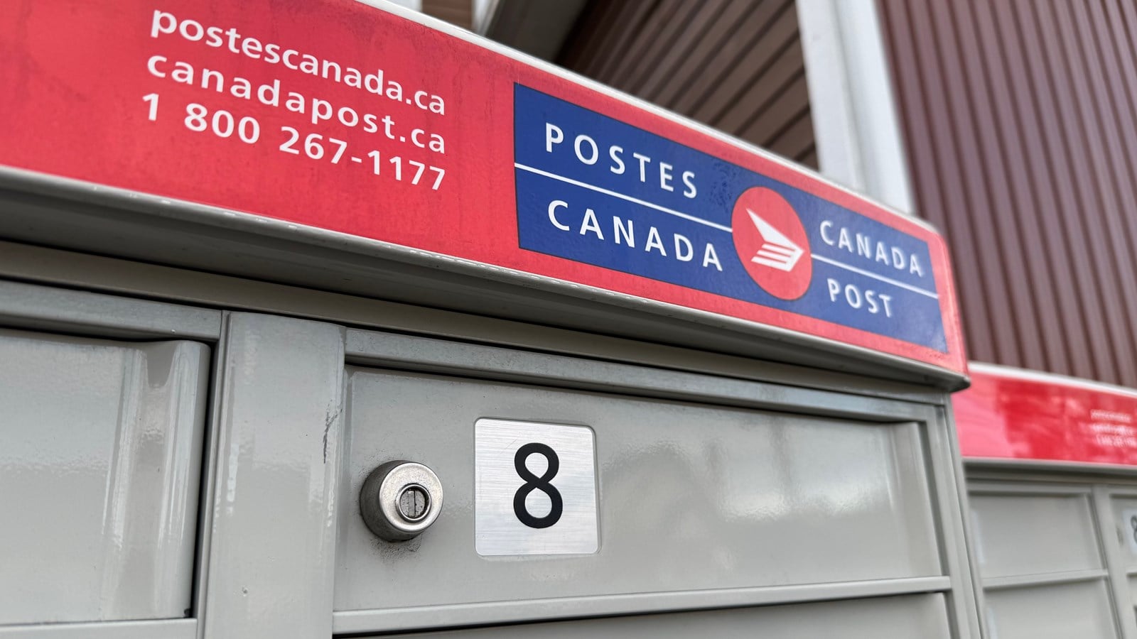 Postes Canada amorce la fin de la livraison du courrier à domicile