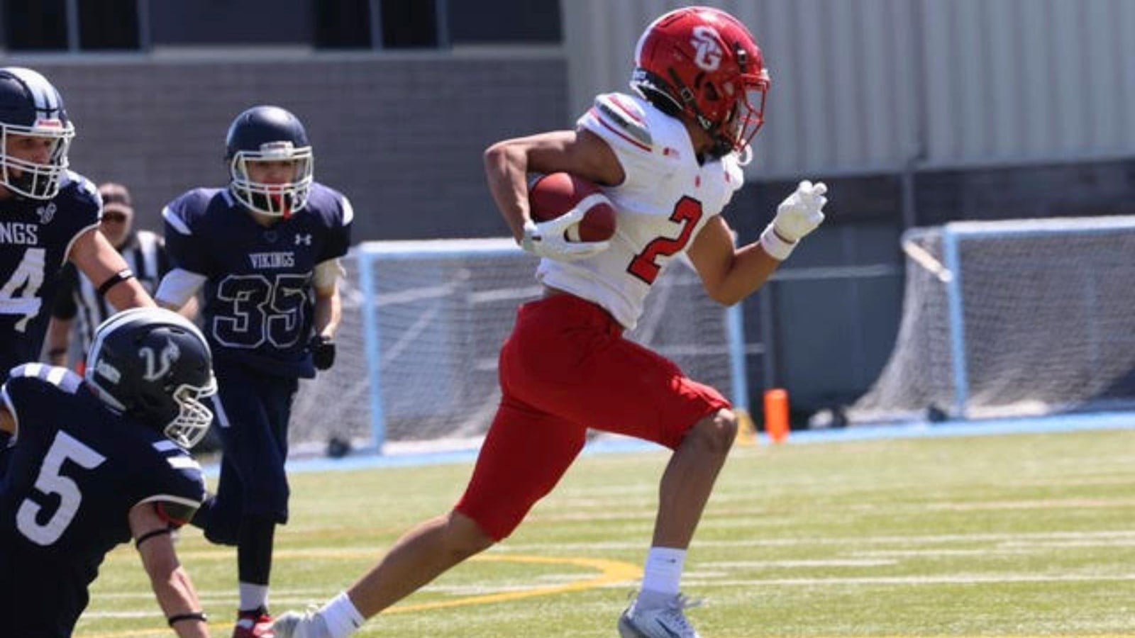 Un camp printanier prometteur pour l’équipe football des Dragons