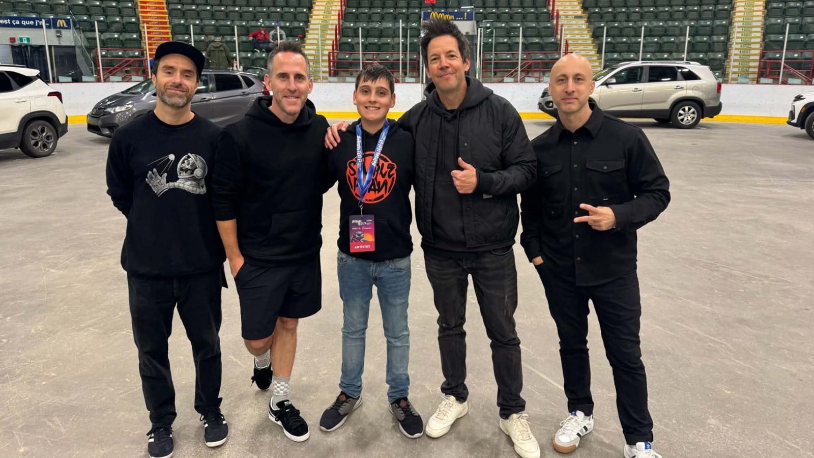 Zac Lauzon s'est amusé au concert de Simple Plan